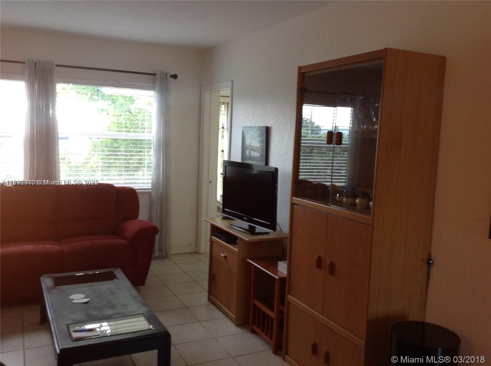 5111 W Oakland Park Blvd #305, Lauderdale Lakes, Florida image 19