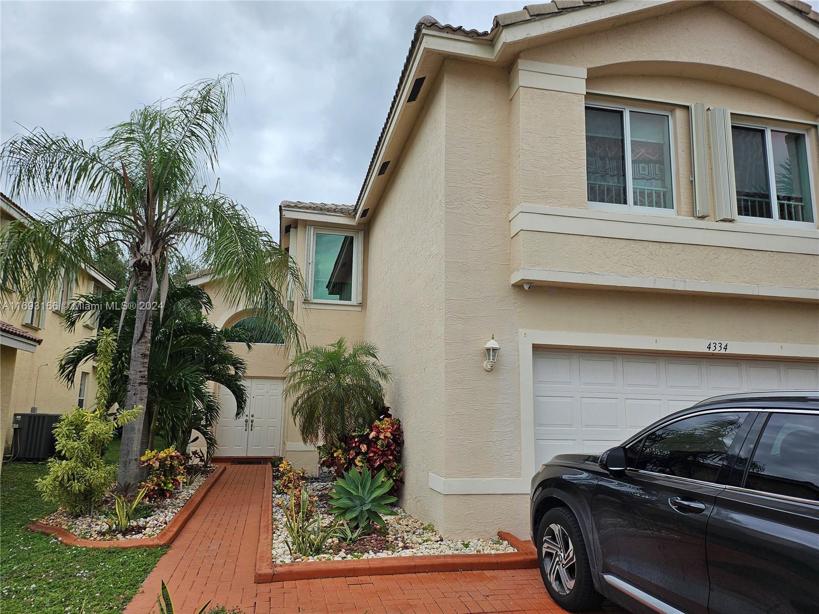 4334 SW 128th Ave, Miramar, Florida image 2