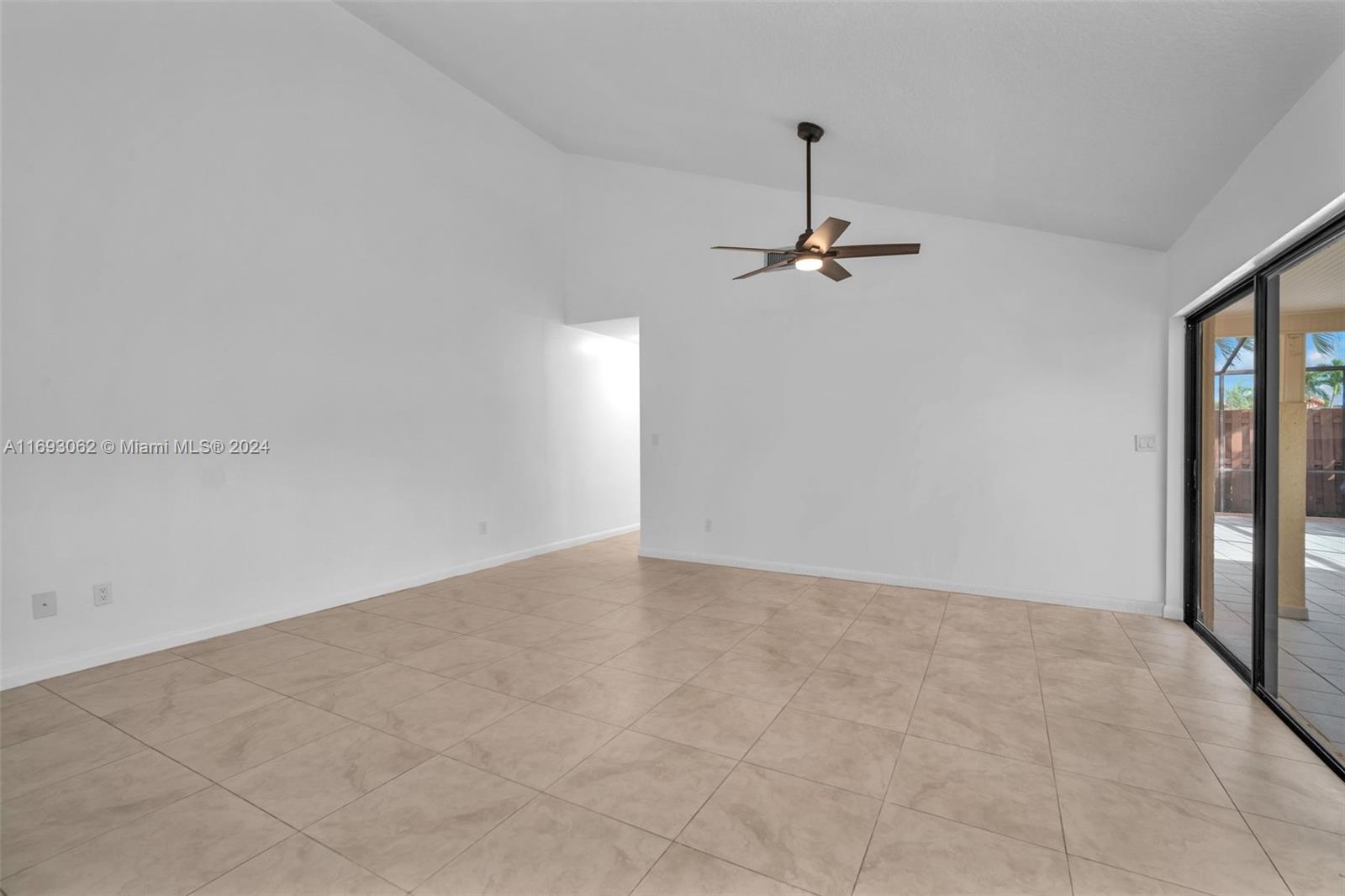 1160 Summit Place Cir #D, West Palm Beach, Florida image 30