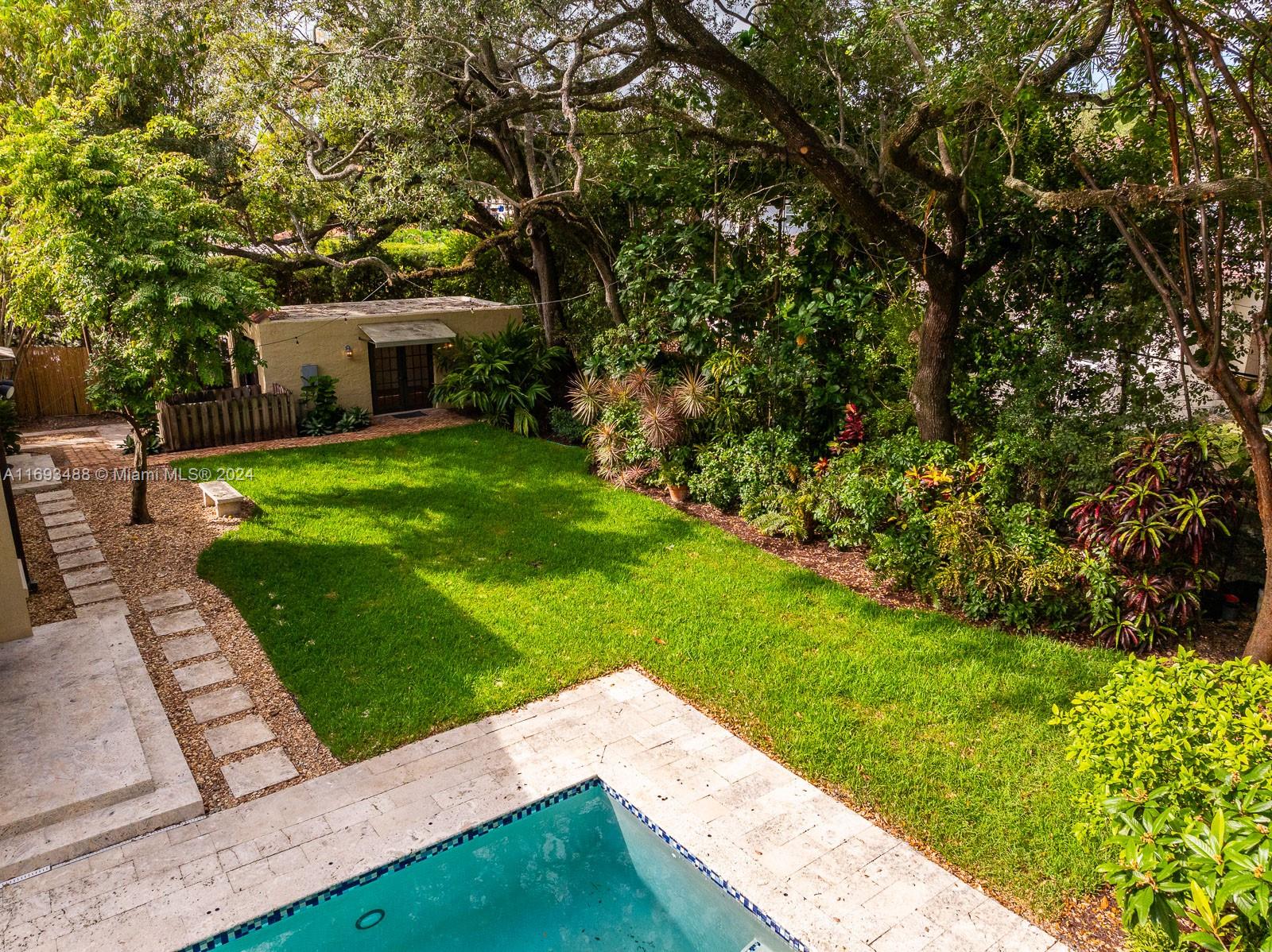 513 Majorca Ave, Coral Gables, Florida image 38