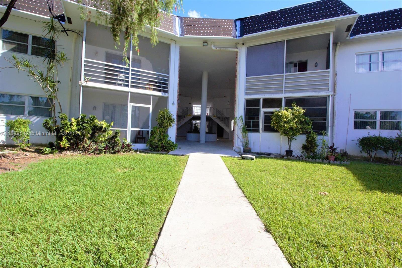 6503 Winfield Blvd #111AD, Margate, Florida image 3