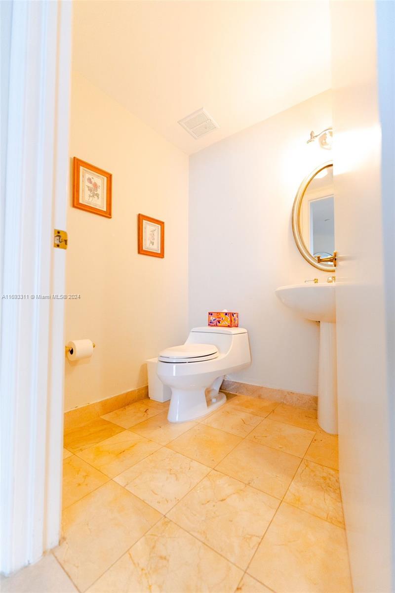 9595 Collins Ave #N9-C, Surfside FL 33154