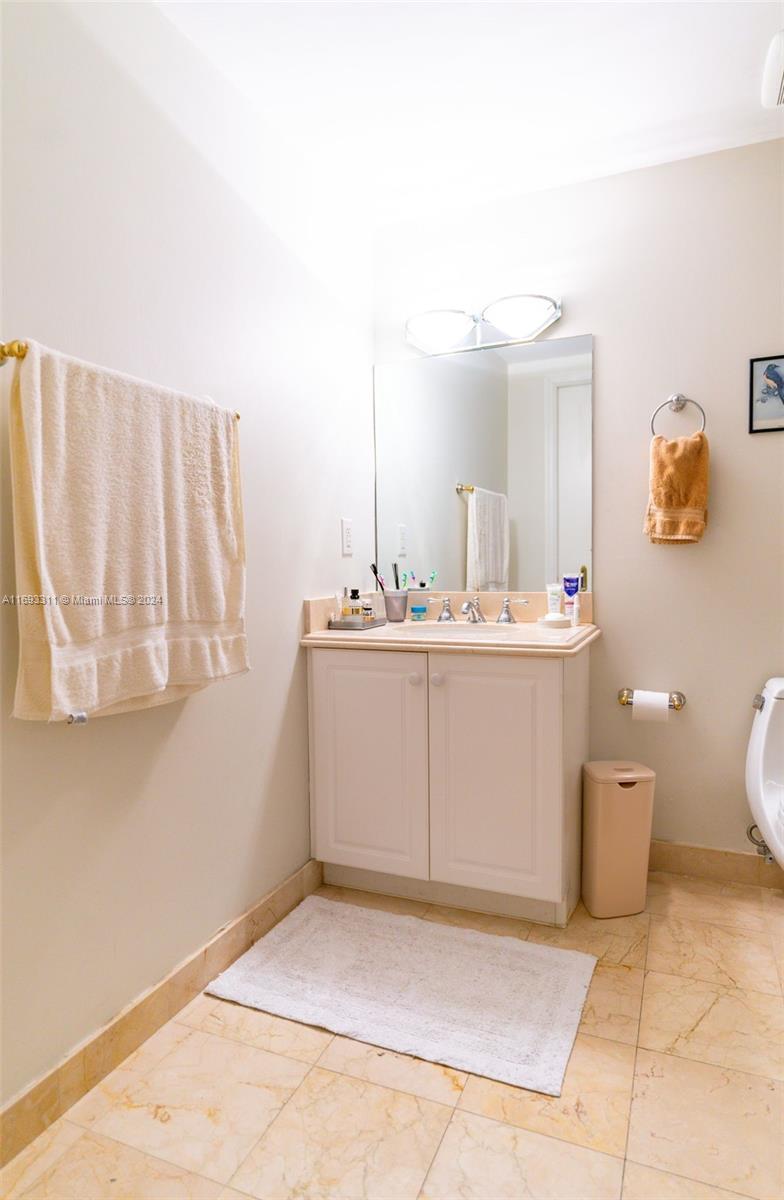 9595 Collins Ave #N9-C, Surfside FL 33154