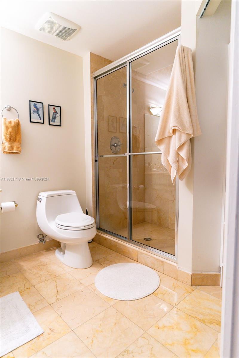 9595 Collins Ave #N9-C, Surfside FL 33154