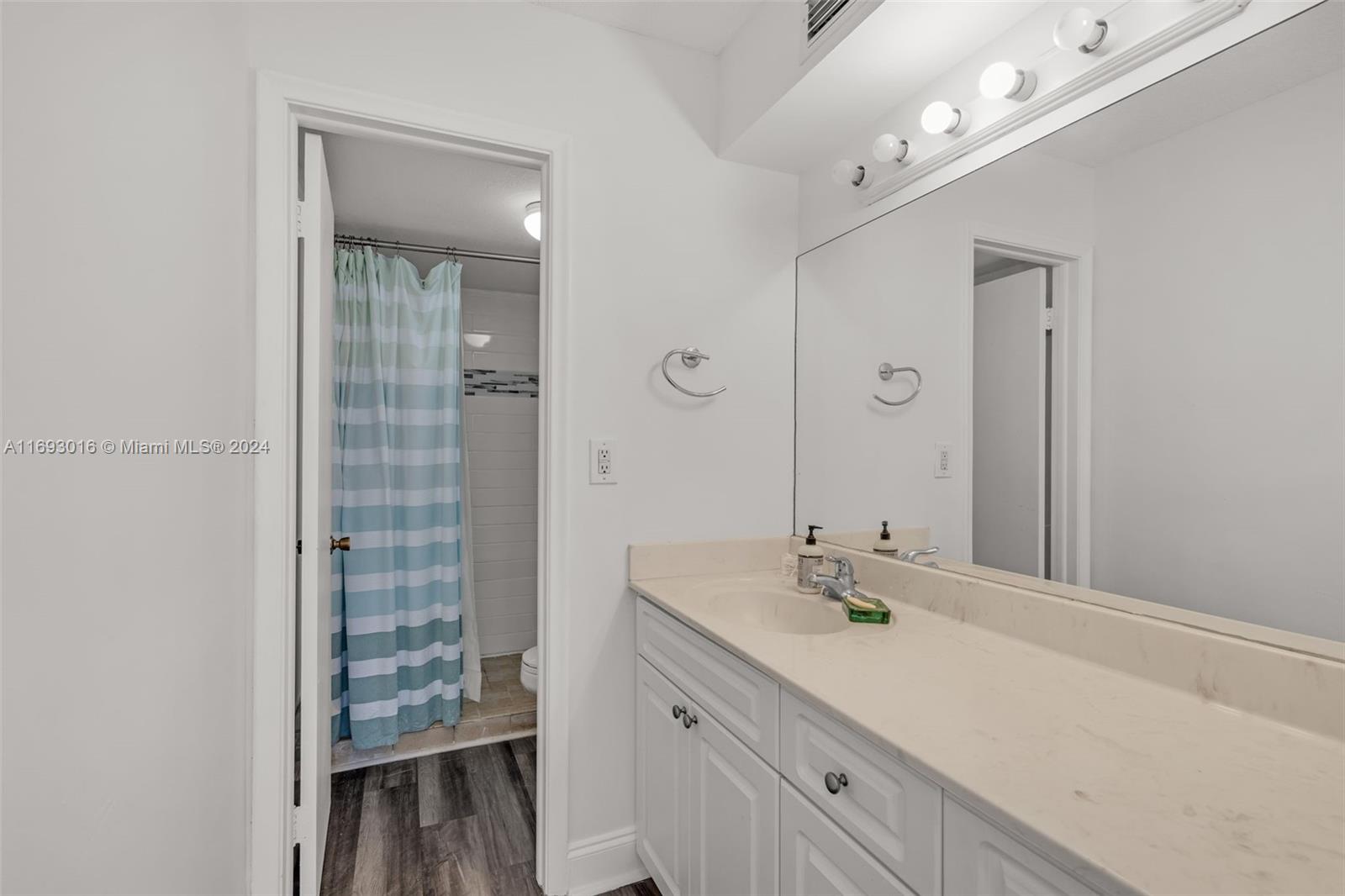 2016 Bay Dr #403, Miami Beach, Florida image 21