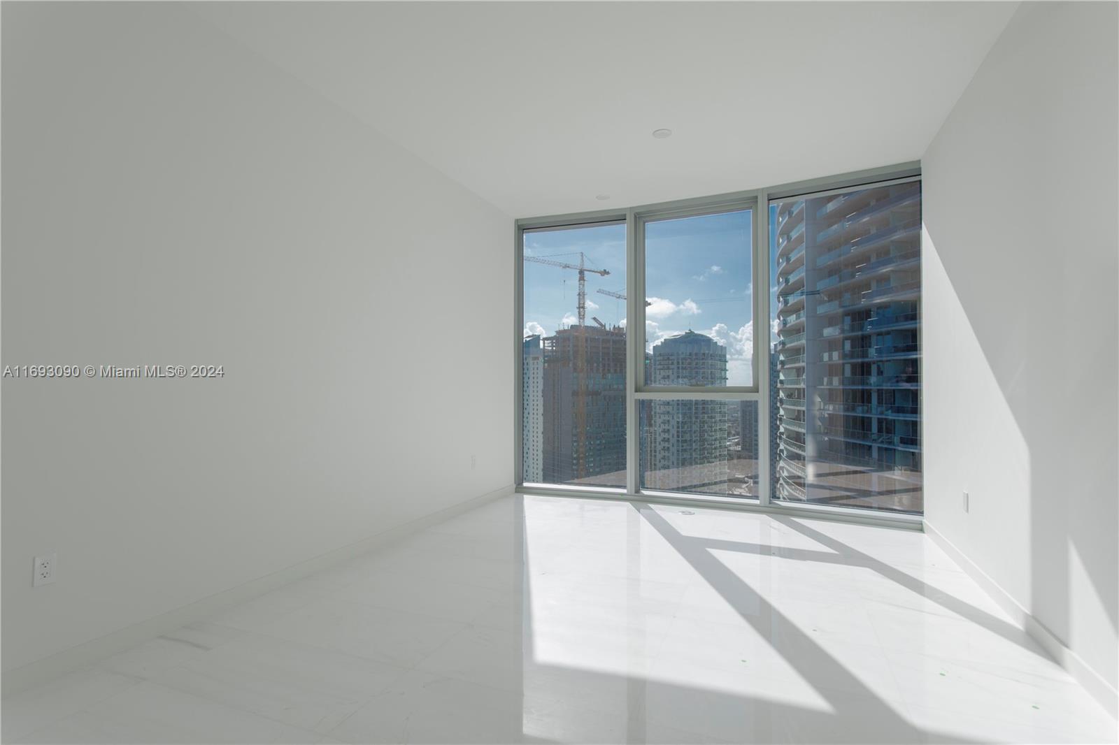 300 Biscayne Blvd Way #3307, Miami, Florida image 13