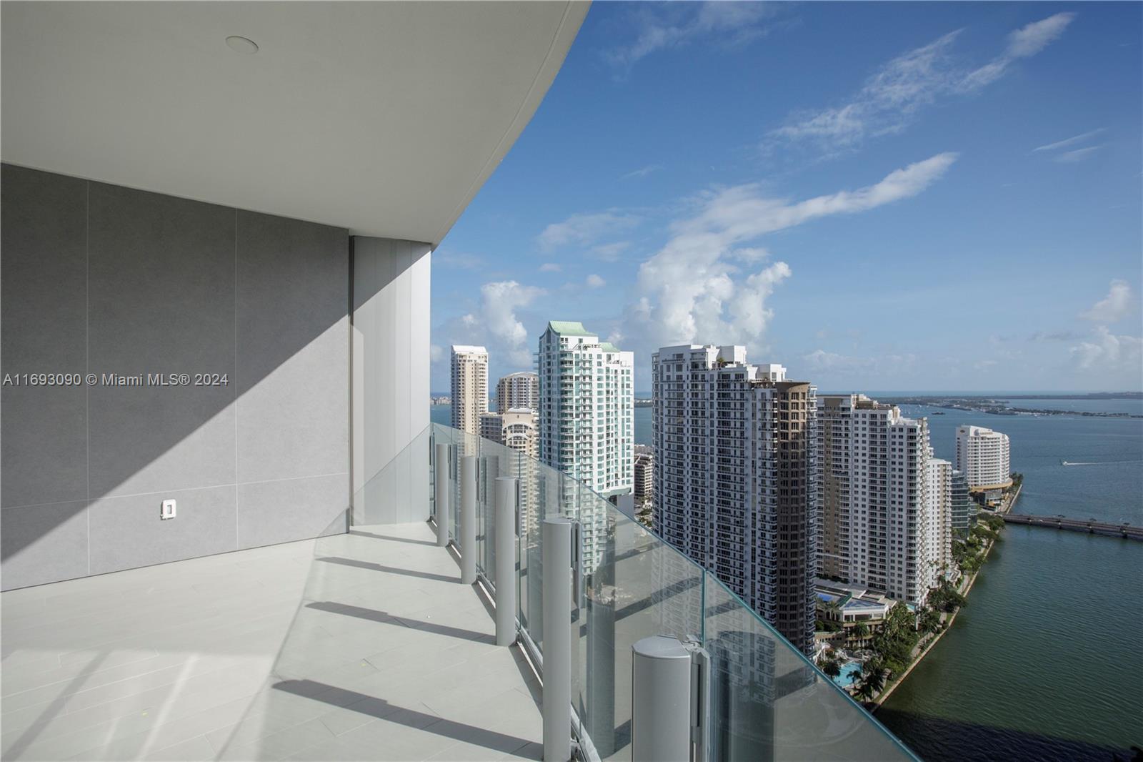 300 Biscayne Blvd Way #3307, Miami, Florida image 23