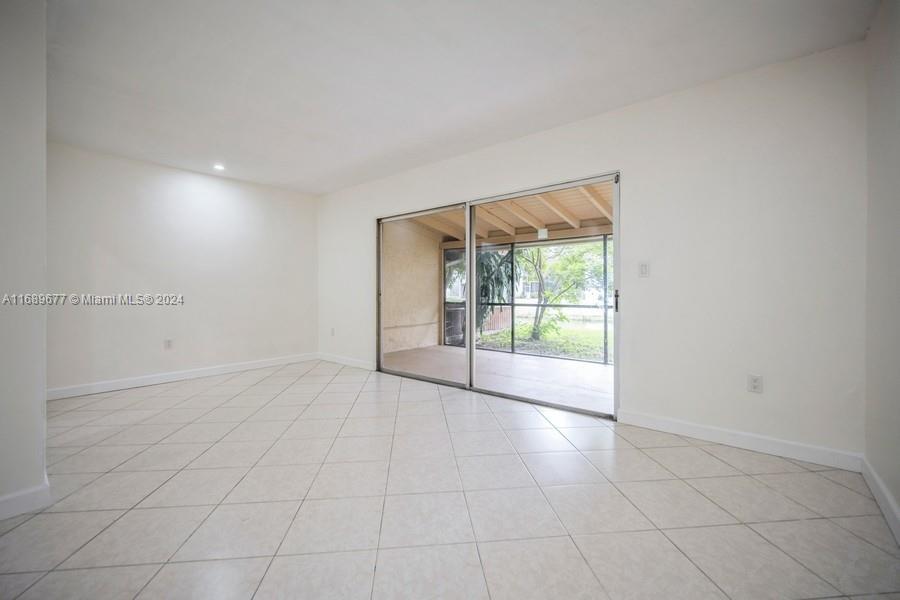 8612 SW 103rd Ave, Miami, Florida image 12