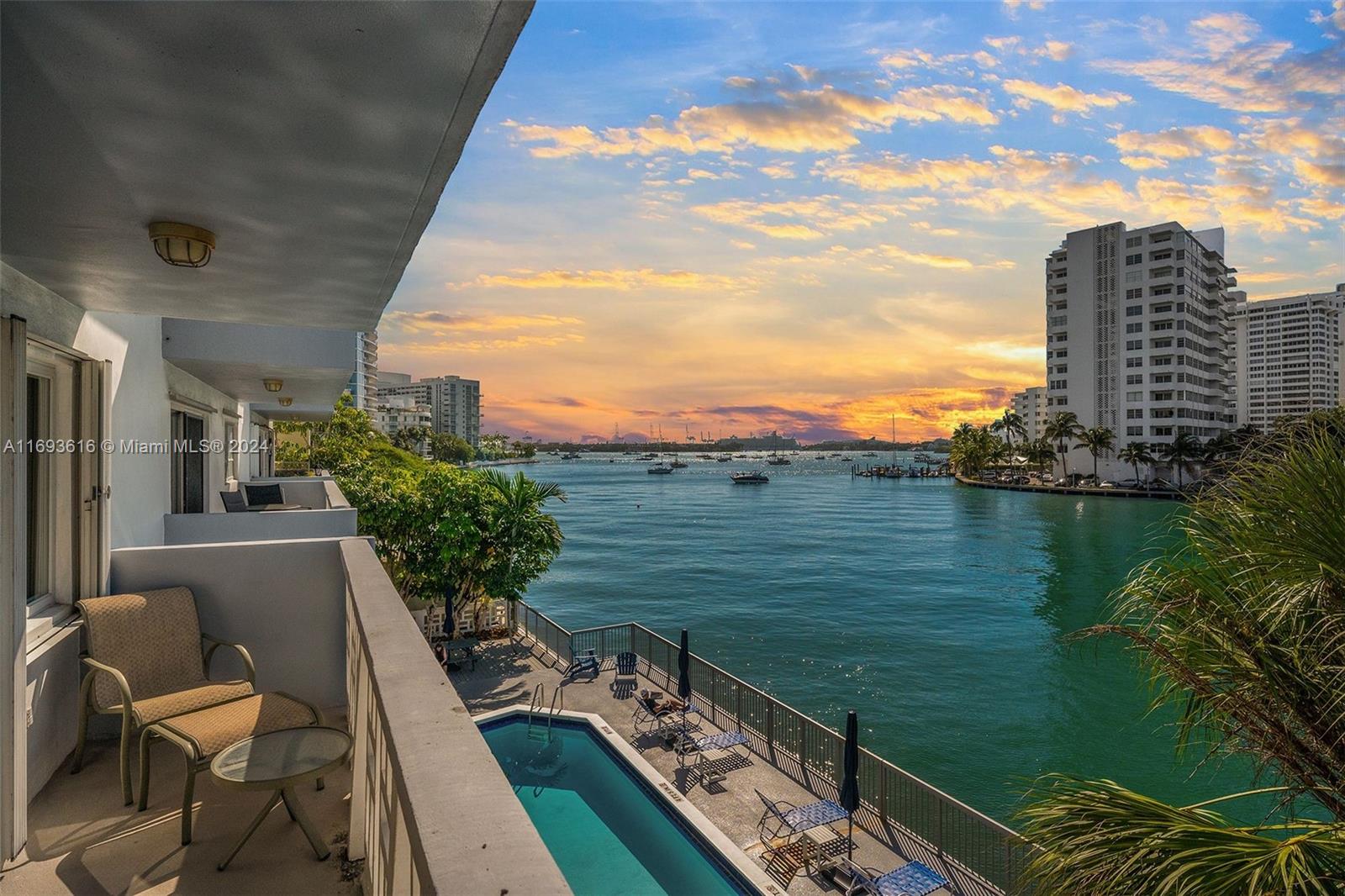 1662 Lincoln Ct #303, Miami Beach, Florida image 11