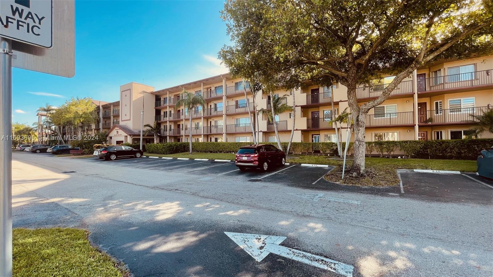 950 SW 138th Ave #314B, Pembroke Pines, Florida image 30