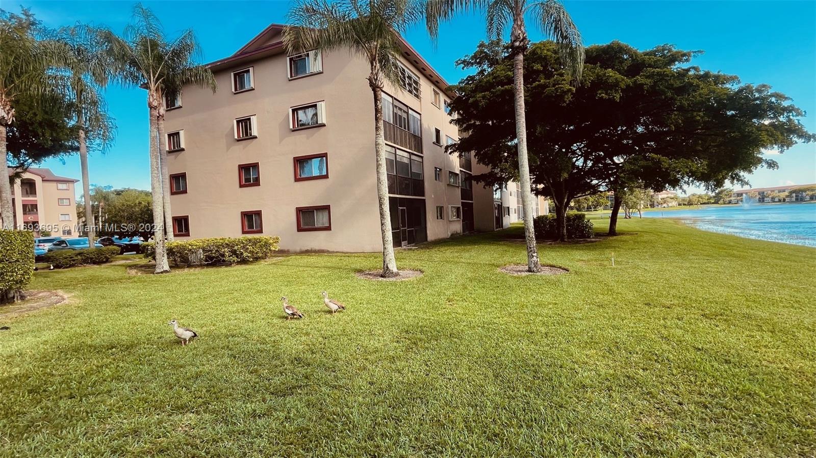 950 SW 138th Ave #314B, Pembroke Pines, Florida image 36