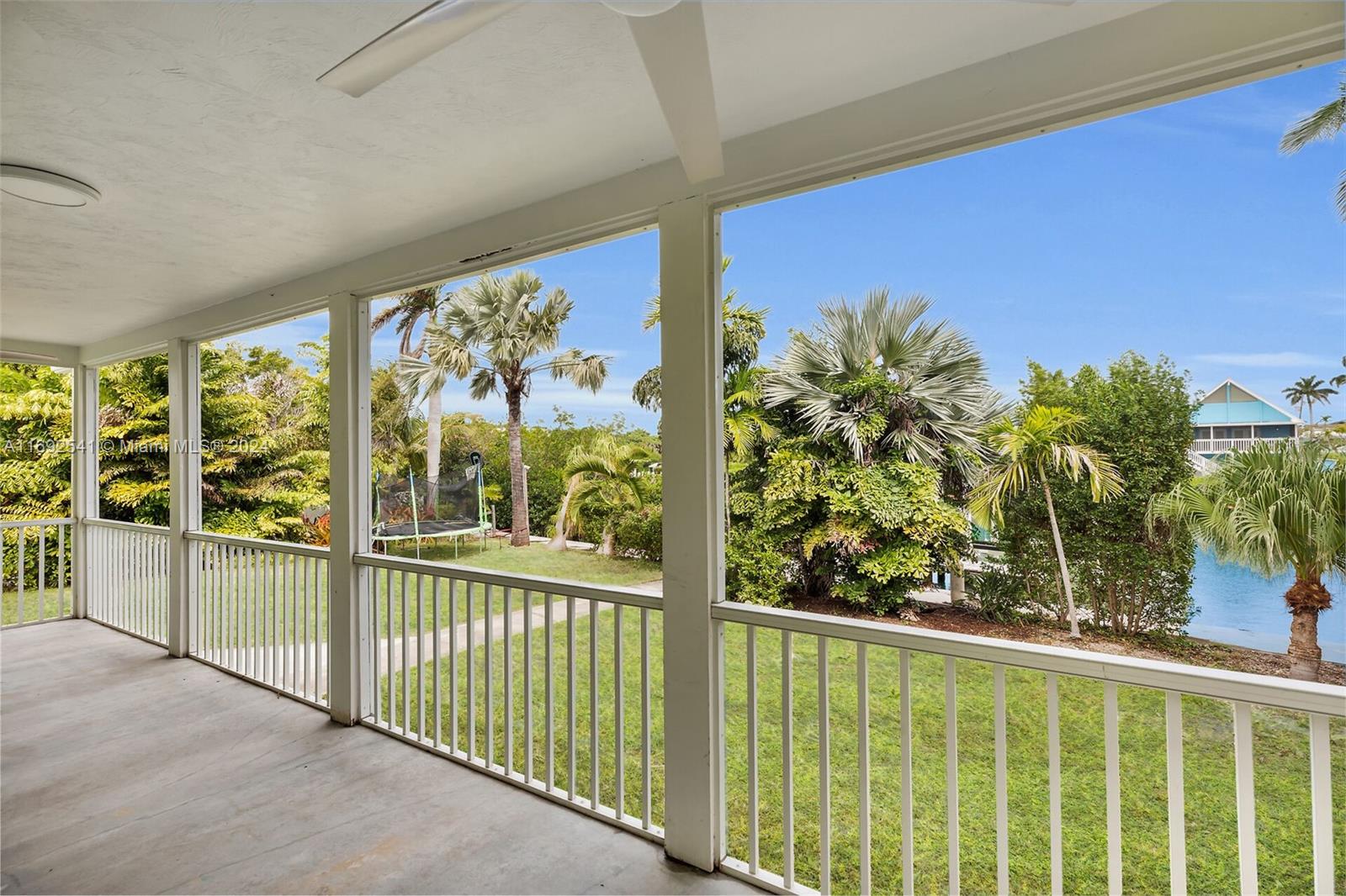 323 Calzada De Bougainville, Marathon, Florida image 16