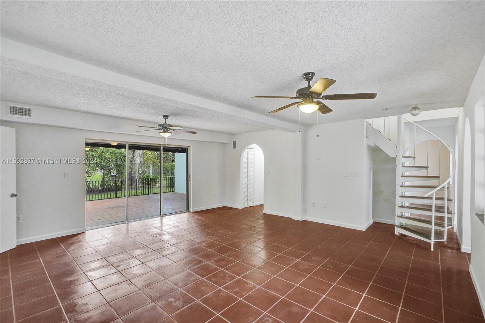 11625 Griffing Blvd, Biscayne Park, Florida image 3