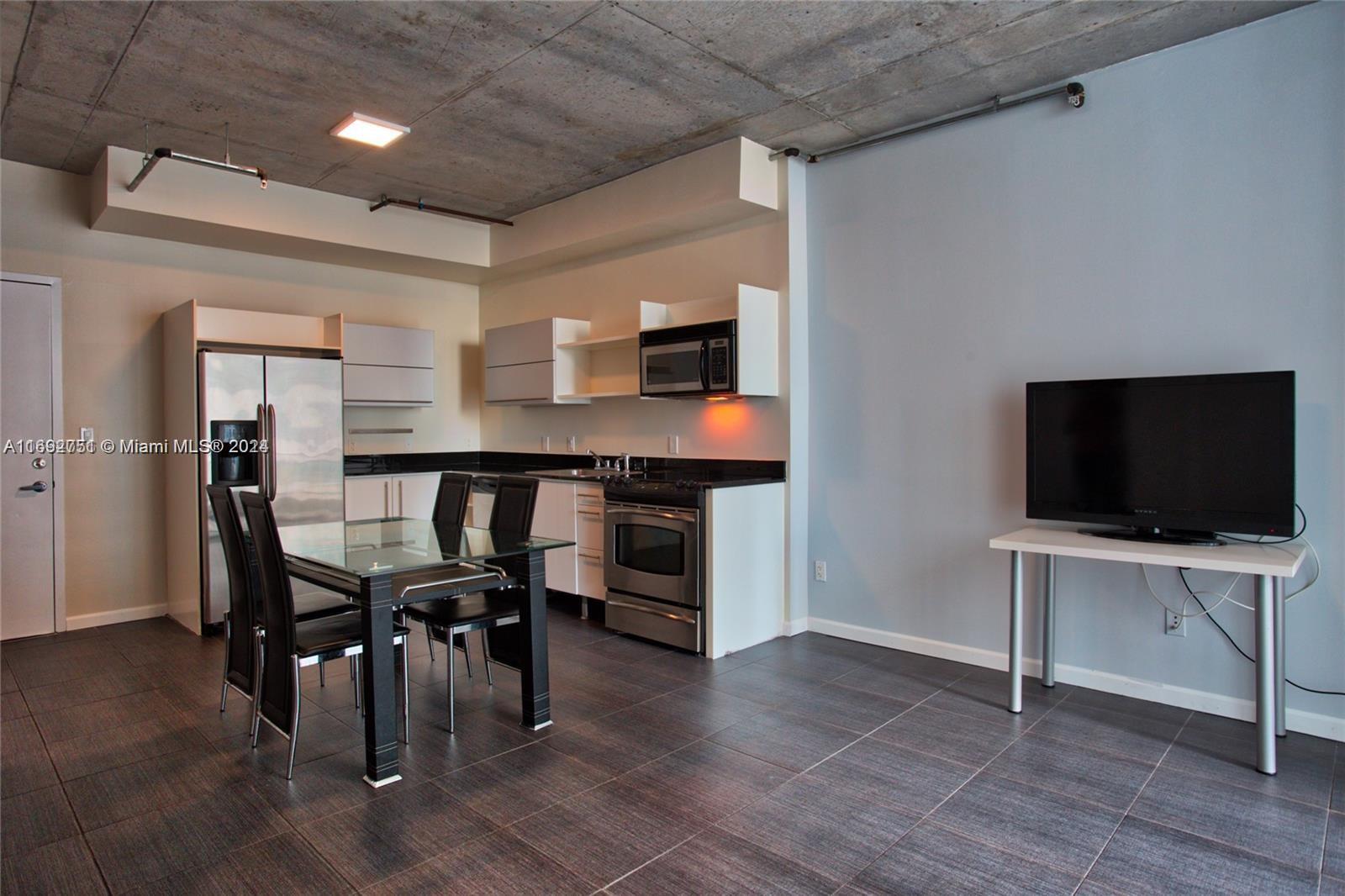 690 SW 1st Ct #2328, Miami FL 33130