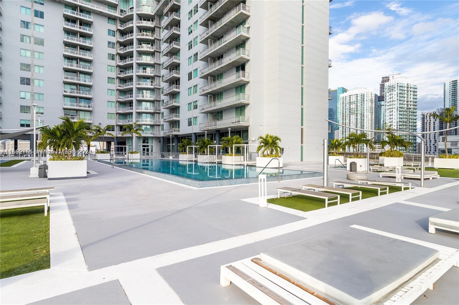 690 SW 1st Ct #2328, Miami FL 33130