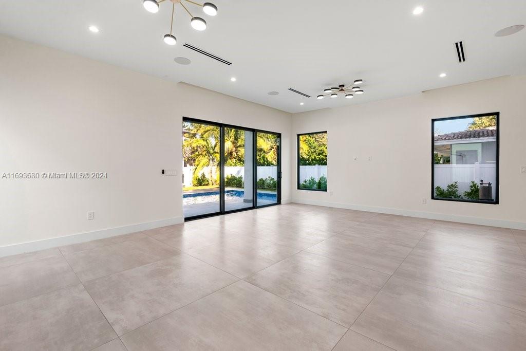 539 NE 14th Ave, Fort Lauderdale, Florida image 12