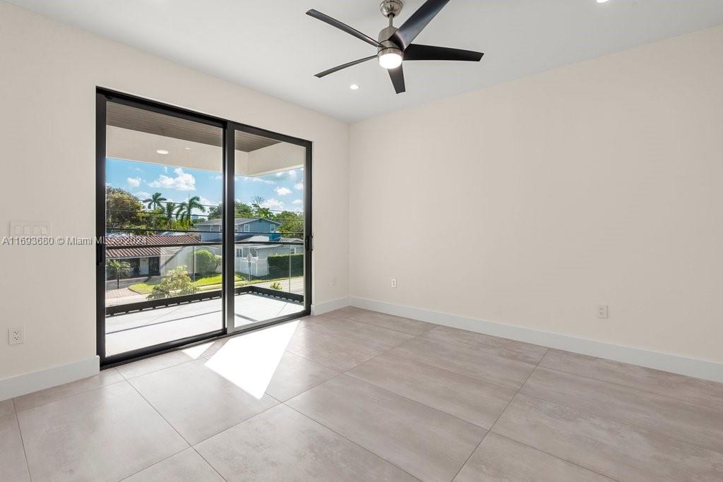 539 NE 14th Ave, Fort Lauderdale, Florida image 31