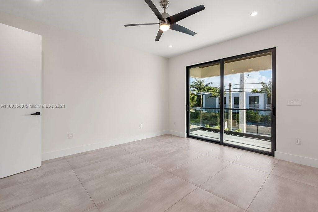 539 NE 14th Ave, Fort Lauderdale, Florida image 35