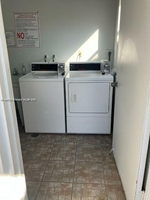 8201 Byron Ave #505, Miami Beach, Florida image 36