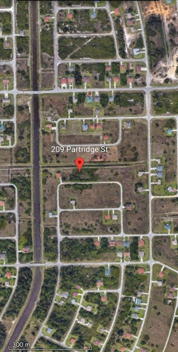 209 Partridge St, Lehigh Acres, Florida image 2