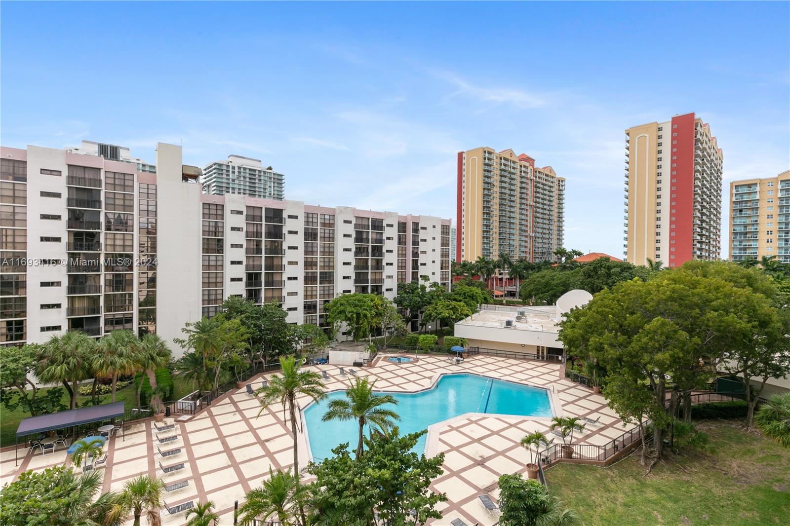 17011 N Bay Rd #612, Sunny Isles Beach, Florida image 28