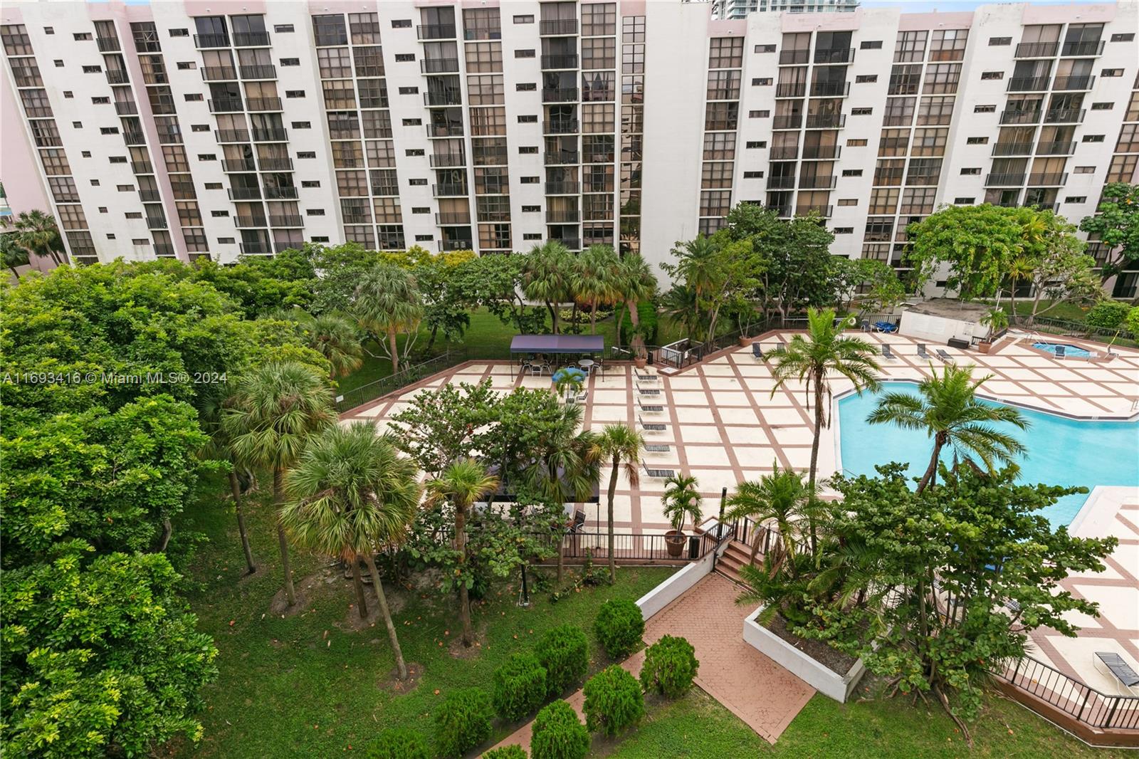 17011 N Bay Rd #612, Sunny Isles Beach, Florida image 29