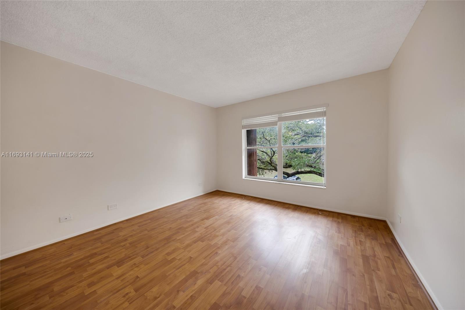 3670 Inverrary Dr #3G, Lauderhill, Florida image 23
