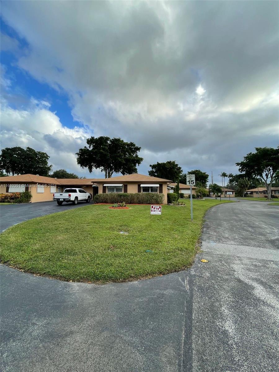 718 Whippoorwill Ln, Delray Beach, Florida image 9