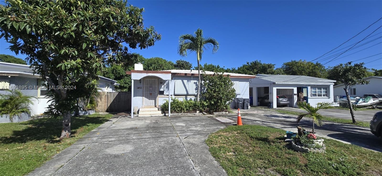 2435 Johnson St, Hollywood, Florida image 1