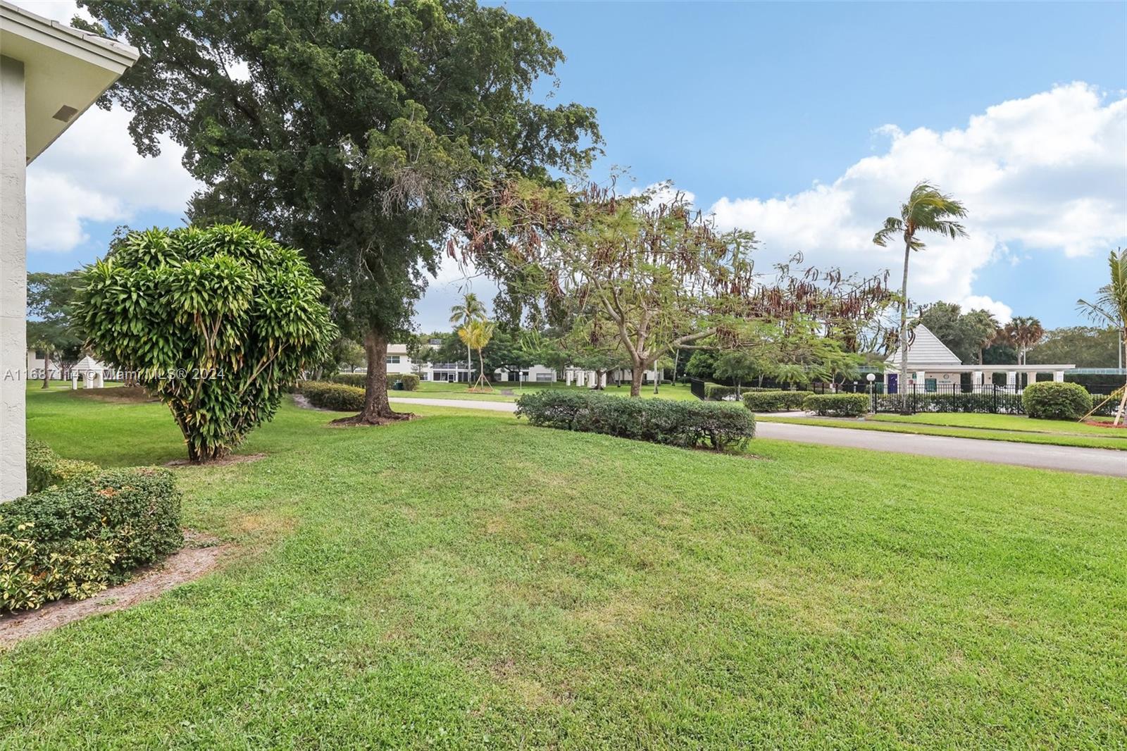 2703 Nassau Bnd #C2, Coconut Creek, Florida image 8