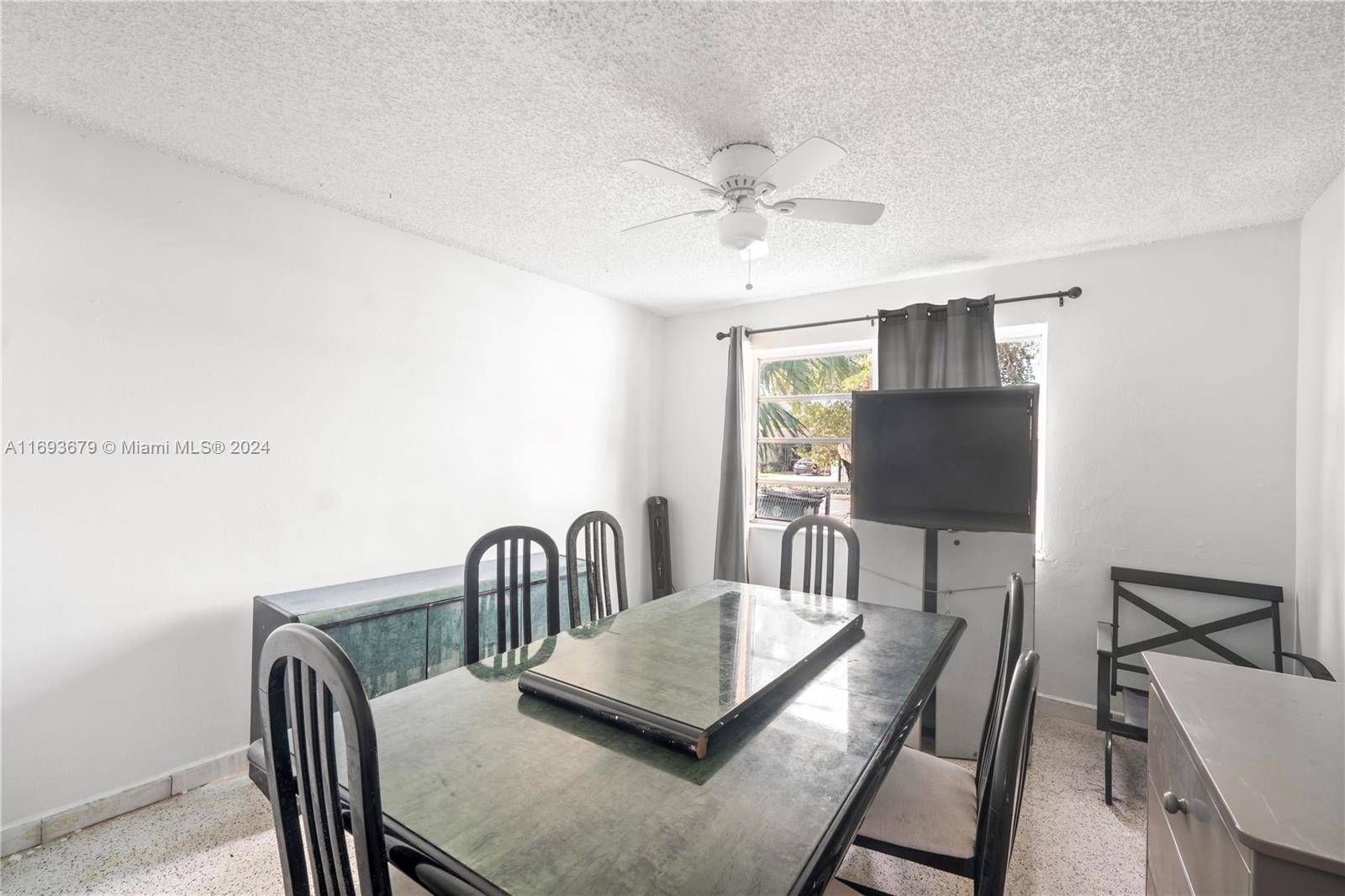 8125 W 16th Ave, Hialeah, Florida image 3