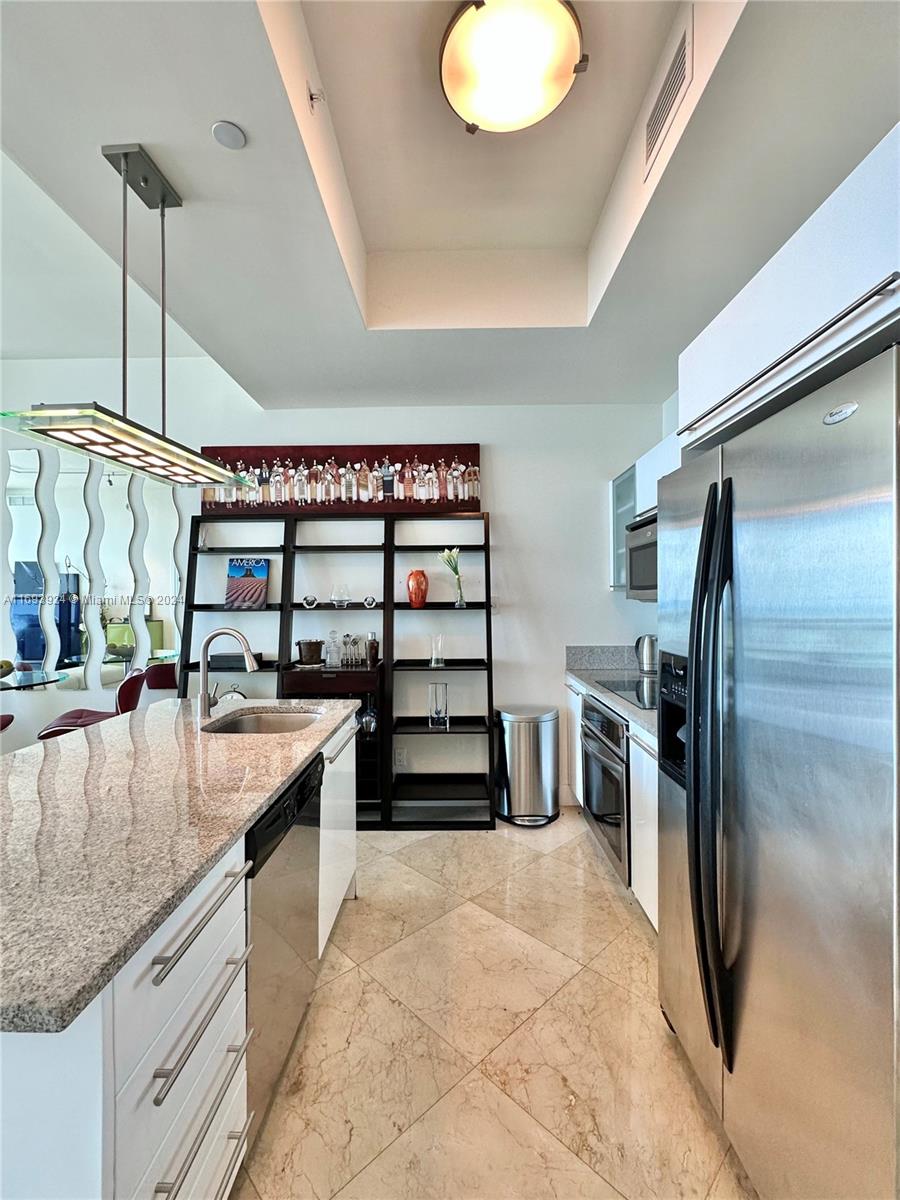 888 Biscayne Blvd #4803, Miami FL 33132