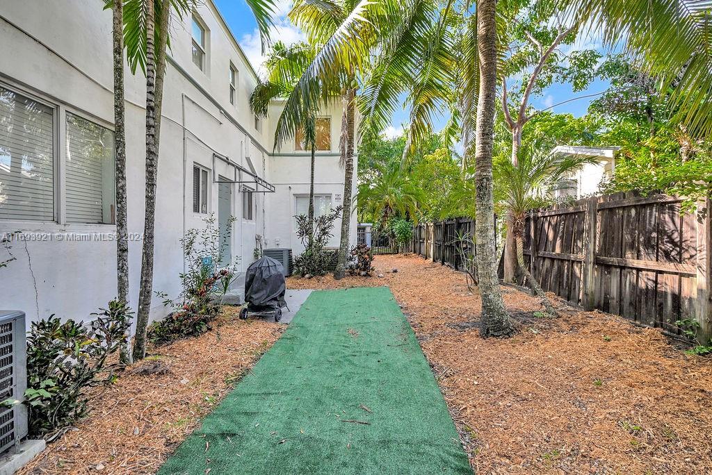 6210 NE 5th Ave, Miami, Florida image 38