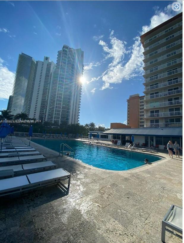 19201 Collins Ave #1010, Sunny Isles Beach, Florida image 3