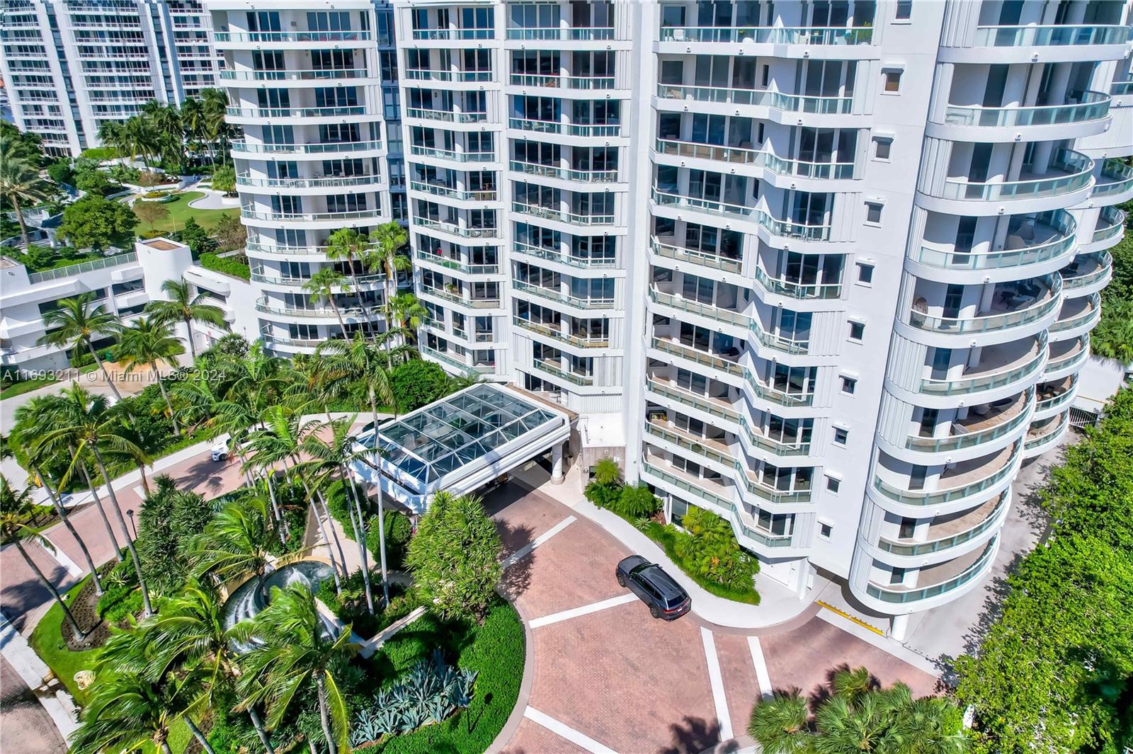 21050 Point Pl #605, Aventura, Florida image 42