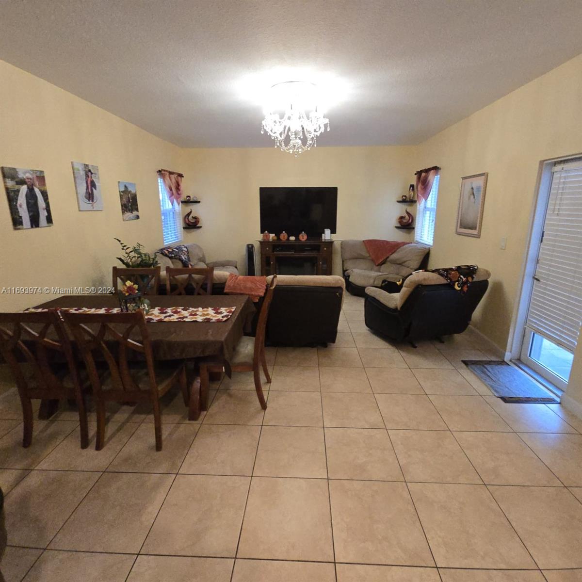 229 NE 36th Ave Rd, Homestead, Florida image 11