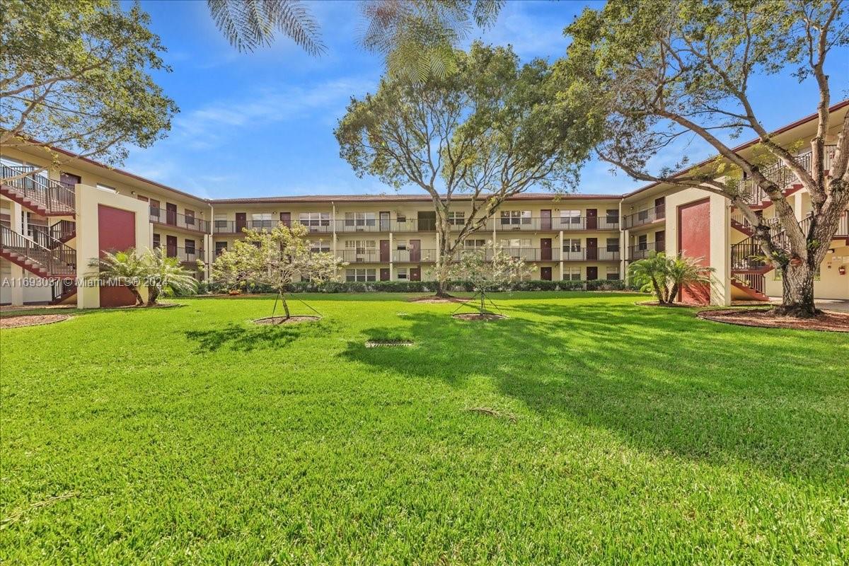 13500 SW 1st St #307U, Pembroke Pines, Florida image 25