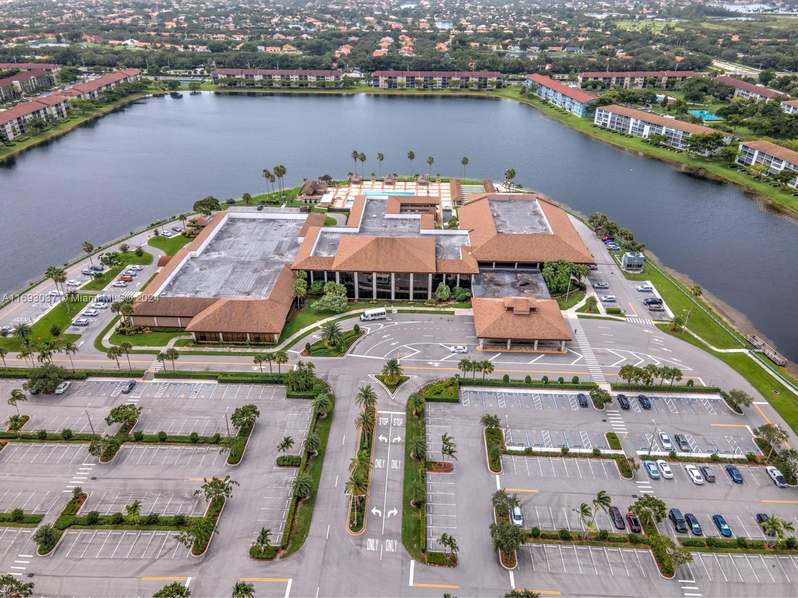 13500 SW 1st St #307U, Pembroke Pines, Florida image 29