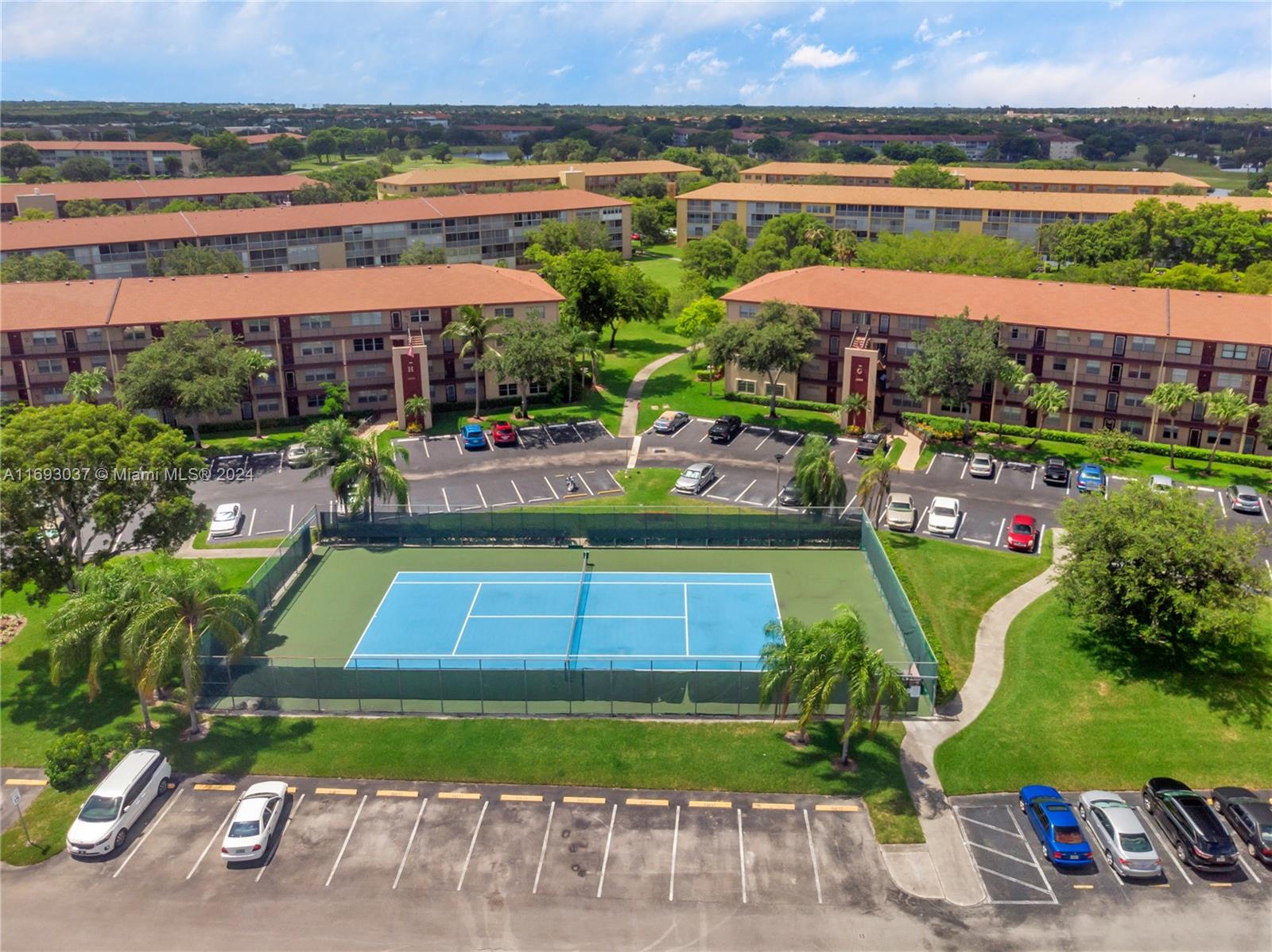 13500 SW 1st St #307U, Pembroke Pines, Florida image 35