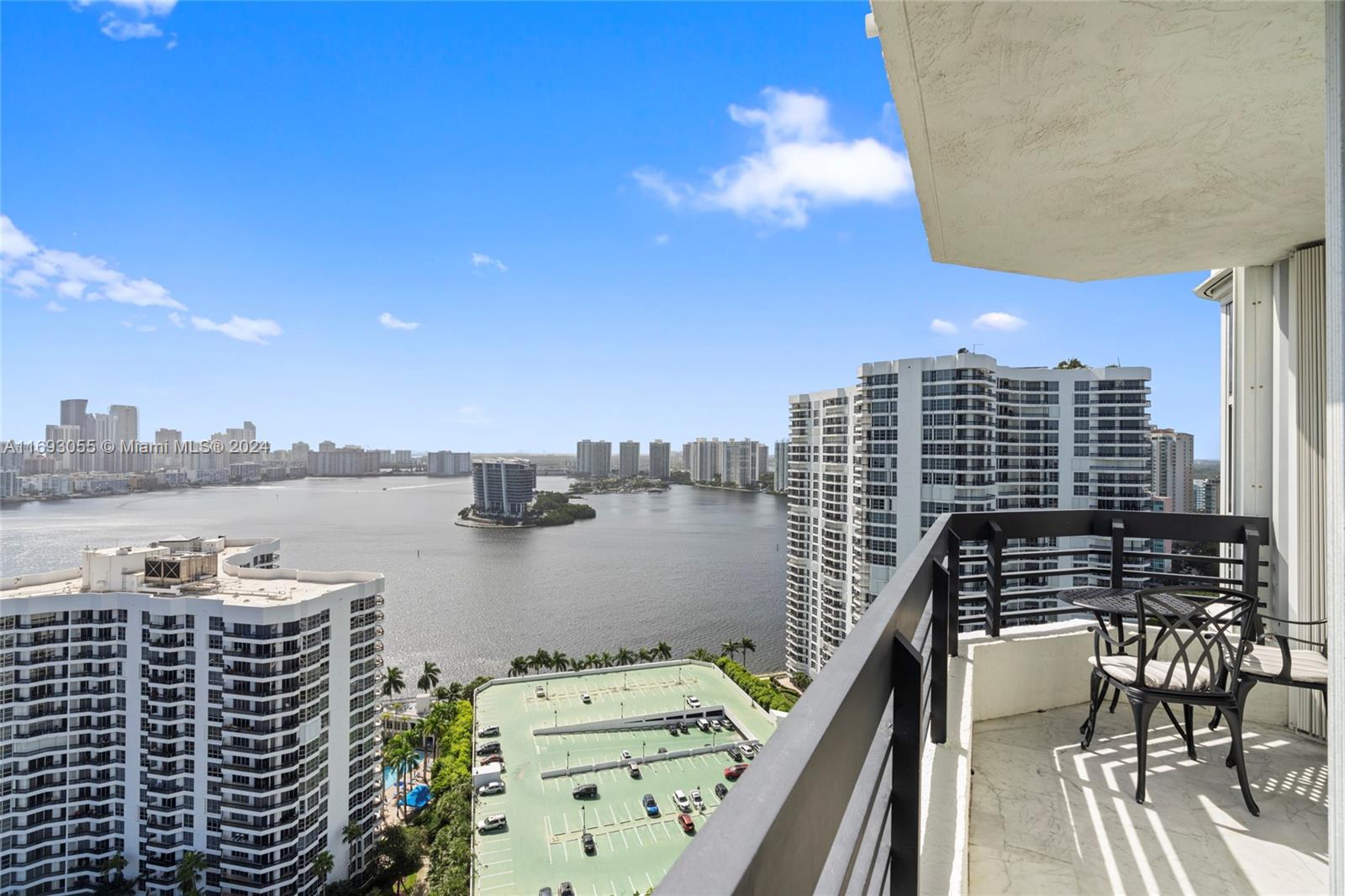 3500 Mystic Pointe Dr #2908, Aventura, Florida image 12