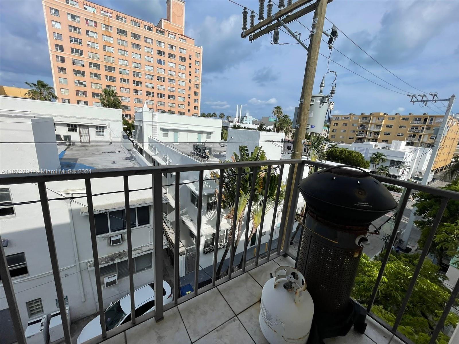 821 Euclid Ave #403, Miami Beach, Florida image 22