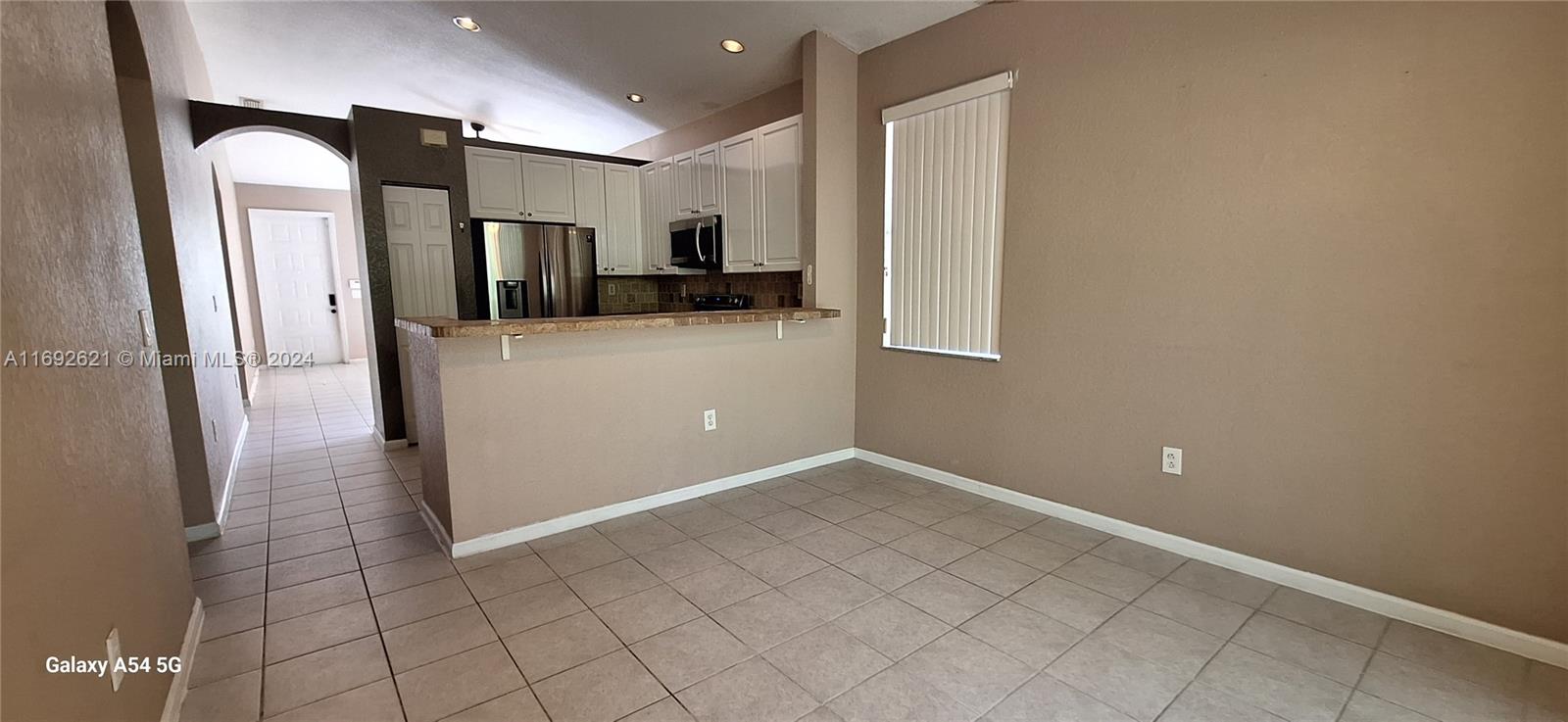 Listing Photo 7