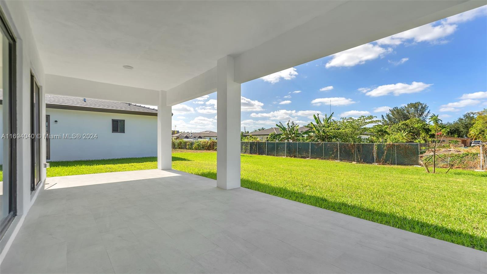 Listing Photo 17