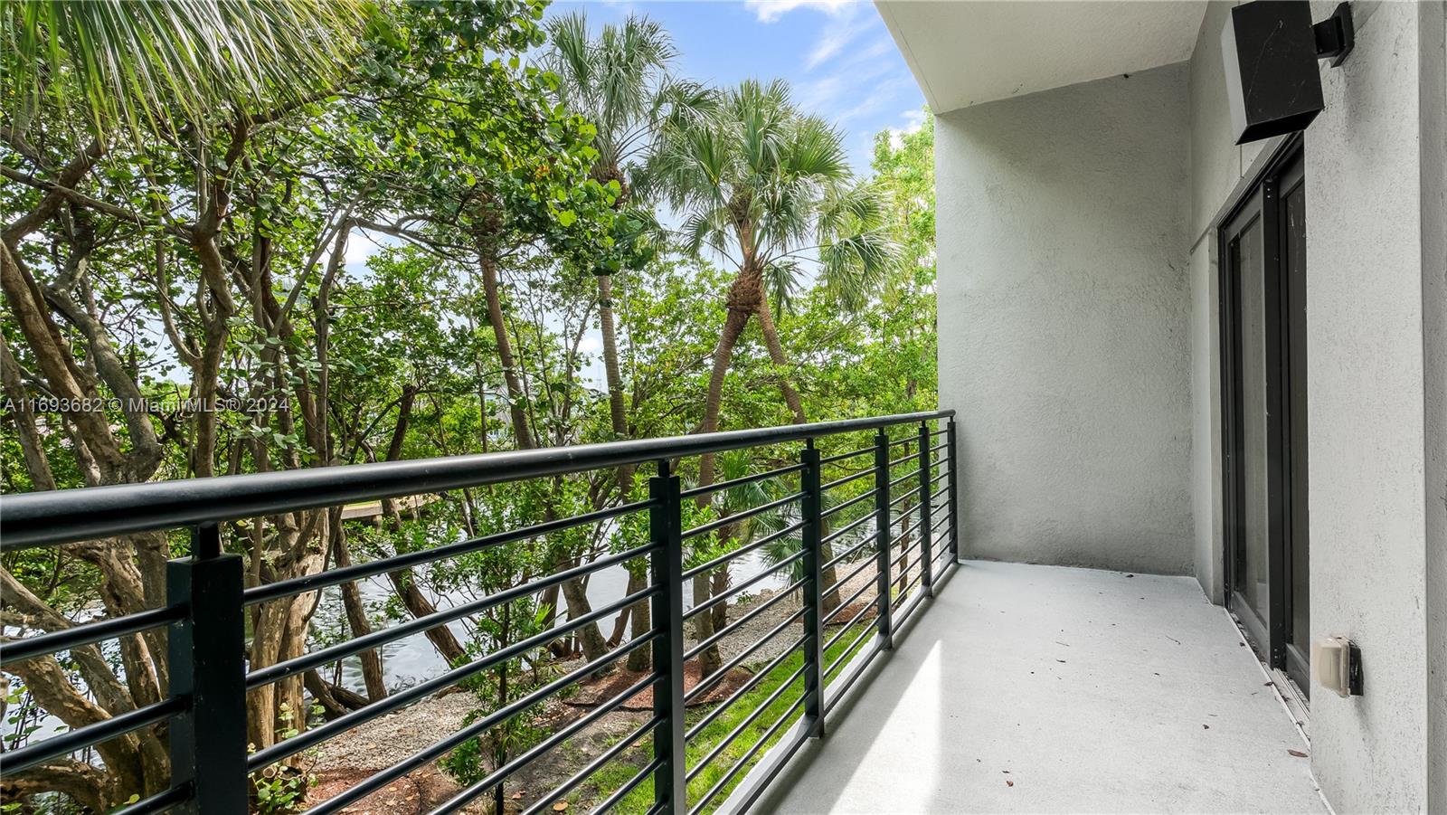 540 SE 1st Cir, Pompano Beach, Florida image 11