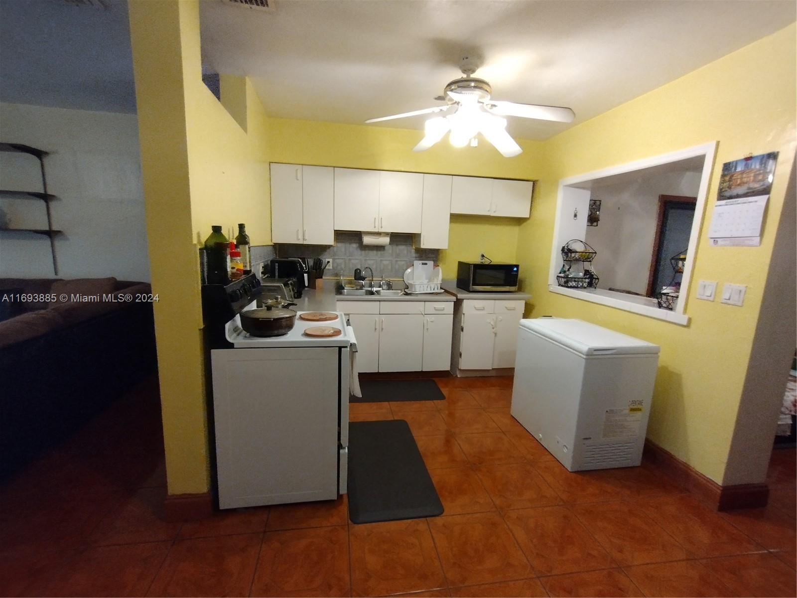 2201 SW 46th Ter, Fort Lauderdale, Florida image 12