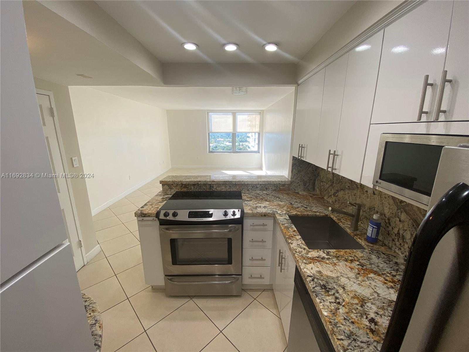 2899 Collins Ave #1208, Miami Beach, Florida image 1