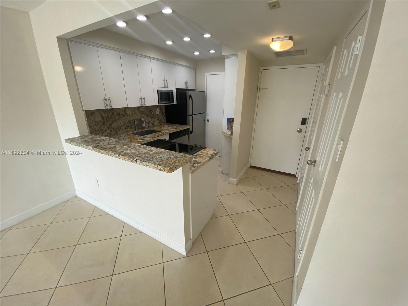 2899 Collins Ave #1208, Miami Beach, Florida image 3