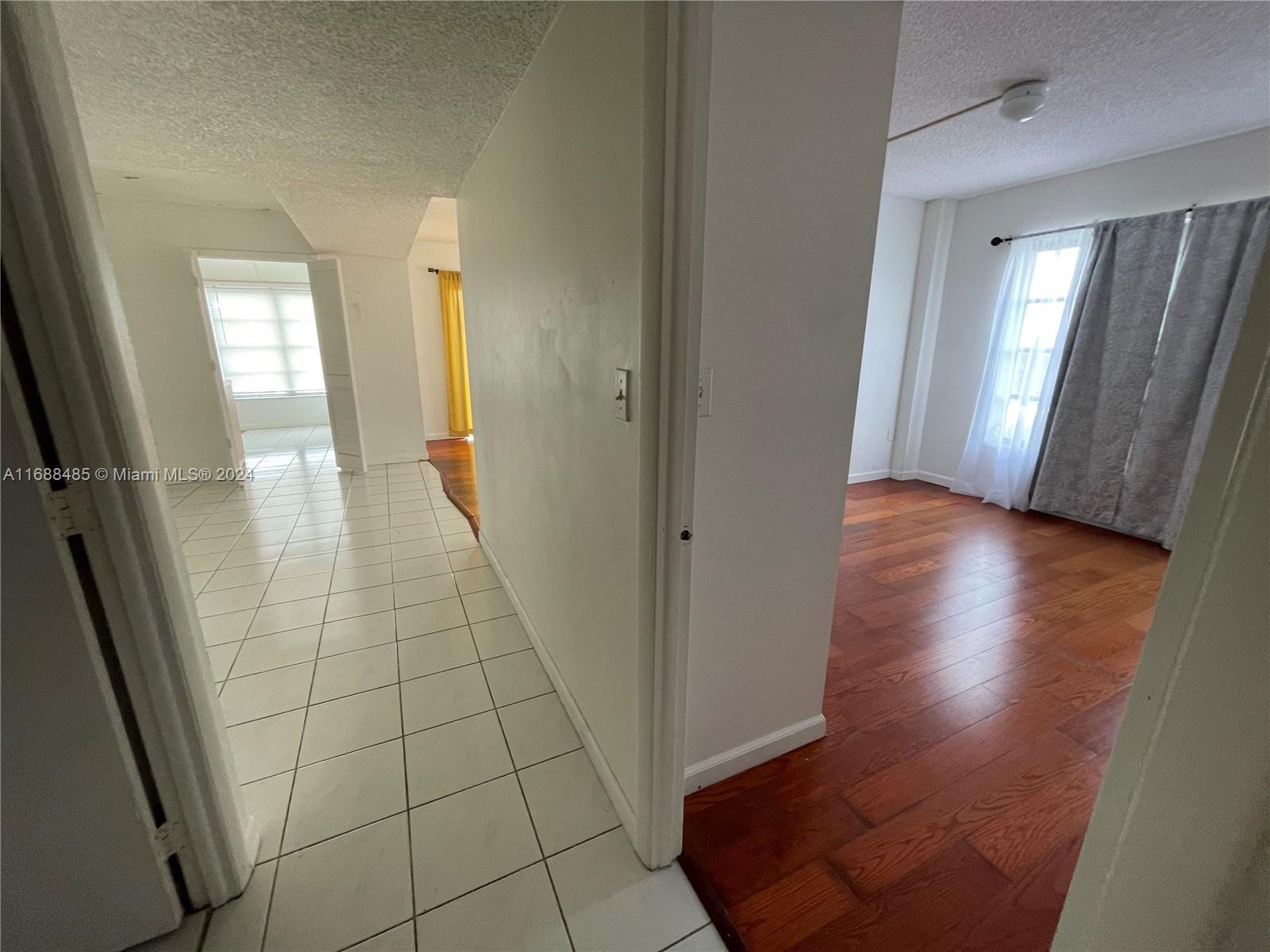 4174 Inverrary Drive #915, Lauderhill, Florida image 7