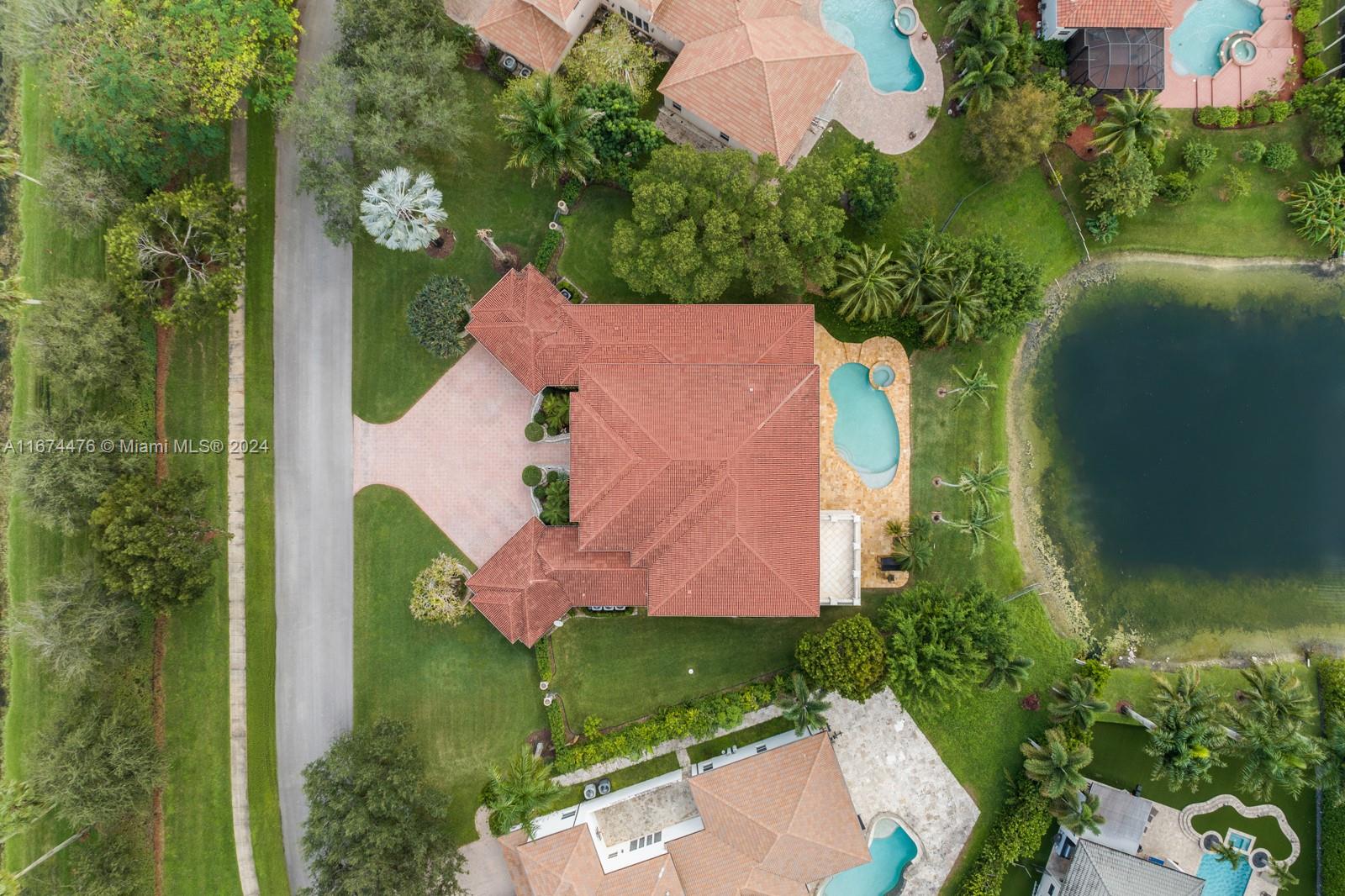 3151 E Stonebrook Cir, Davie, Florida image 9