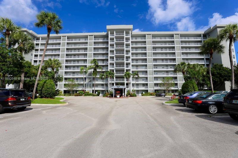 4015 W Palm Aire Dr #902, Pompano Beach, Florida image 2